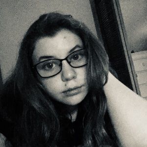 Meet your Posher, Lia